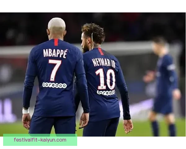 不来梅主帅战术风格解析：注重控球与高位逼抢