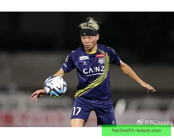 Saka战术灵活性解析：本赛季多位置适应性与进攻贡献持续提升